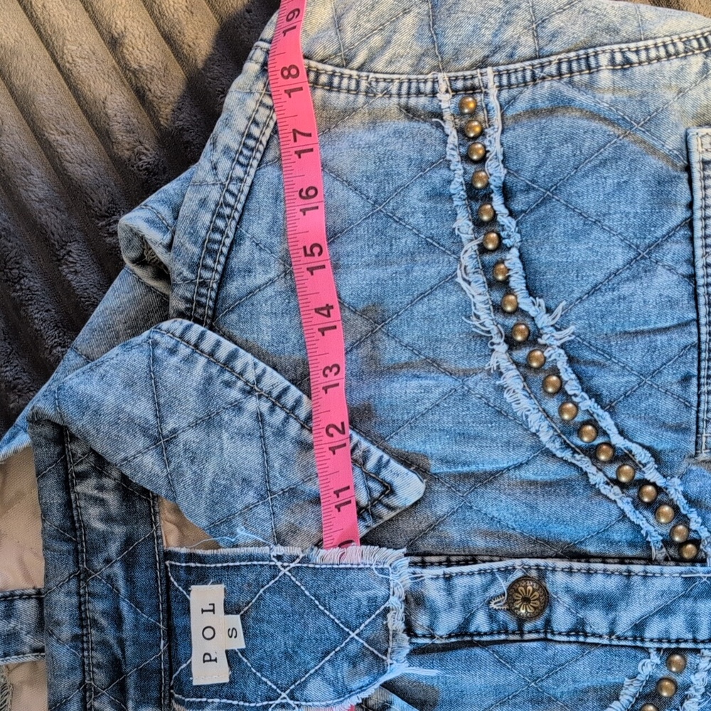 NEW! POL Blue Quilted Denim Jacket Western Inspired Studs & Eyelet Detail - Picture 10 of 16
